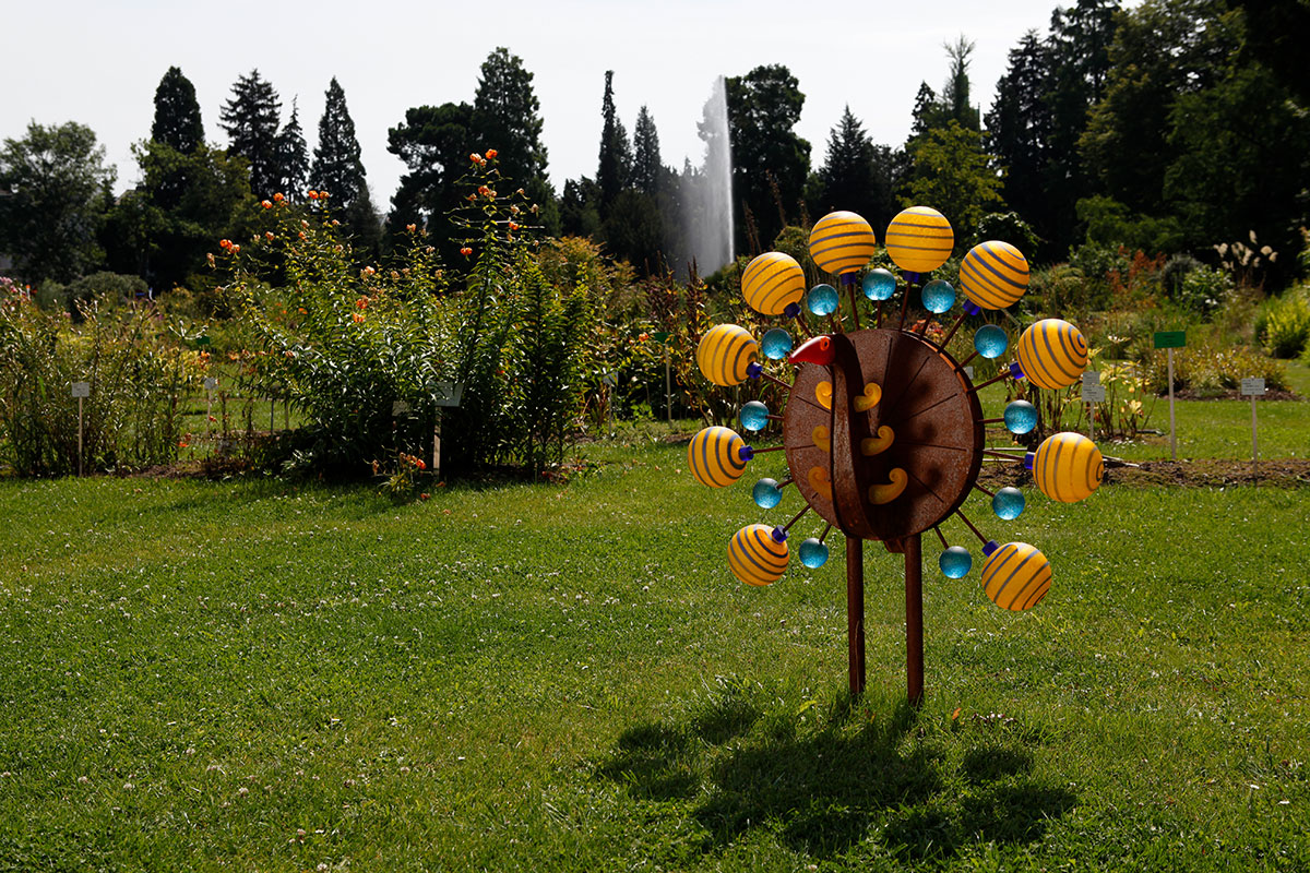 oo_pavo_outdoor-sculpture_yellow_bot.gart_.bonn_MG_7669.tif_.jpg